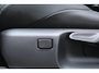 Toyota Yaris Cross 1.5 Hybrid Executive | Rijklaar | Stoel-/stuurverw. | Elek.achterklep | Blind Spot | Sensoren v+a | Apple/Android | LED | Keyless | Half-leder