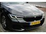 BMW 5-Serie Touring 530e High Executive | M-pakket | PANO | Trekhaak | 360 | softclo