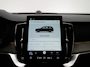 Volvo XC90 T8 Recharge Ultra Dark | Luchtvering | Bowers & Wilkins | Stoelventilatie & Massage | Head-Up | Trekhaak | 360° Camera | Panoramadak