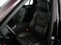 Volvo XC90 T8 Recharge Ultra Dark | Luchtvering | Bowers & Wilkins | Stoelventilatie & Massage | Head-Up | Trekhaak | 360° Camera | Panoramadak