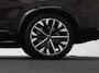 Volvo XC90 T8 Recharge Ultra Dark | Luchtvering | Bowers & Wilkins | Stoelventilatie & Massage | Head-Up | Trekhaak | 360° Camera | Panoramadak