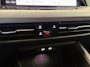 Volkswagen Golf 1.0 TSI 110pk Life Lounge Apple Carplay Android Auto Parkeersensoren Cruise Control DAB Climate Control LED Koplampen Bluetooth Lichtmetalen Velgen