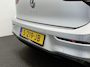 Volkswagen Golf 1.0 TSI 110pk Life Lounge Apple Carplay Android Auto Parkeersensoren Cruise Control DAB Climate Control LED Koplampen Bluetooth Lichtmetalen Velgen