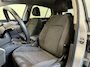 Volkswagen Golf 1.0 TSI 110pk Life Lounge Apple Carplay Android Auto Parkeersensoren Cruise Control DAB Climate Control LED Koplampen Bluetooth Lichtmetalen Velgen
