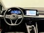 Volkswagen Golf 1.0 TSI 110pk Life Lounge Apple Carplay Android Auto Parkeersensoren Cruise Control DAB Climate Control LED Koplampen Bluetooth Lichtmetalen Velgen