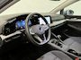 Volkswagen Golf 1.0 TSI 110pk Life Lounge Apple Carplay Android Auto Parkeersensoren Cruise Control DAB Climate Control LED Koplampen Bluetooth Lichtmetalen Velgen