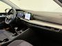 Volkswagen Golf 1.0 TSI 110pk Life Lounge Apple Carplay Android Auto Parkeersensoren Cruise Control DAB Climate Control LED Koplampen Bluetooth Lichtmetalen Velgen