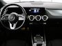 Mercedes-Benz EQA 250 Business Solution Luxury 67 kWh | SOH 95,3% | Half leder | Stoelverwarming | Adaptive cruise | Camera | Park assist | Sfeerverlichting