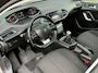 Peugeot 308 SW 1.2 PureTech Blue Lease Executive Panoramadak / Trekhaak / Cruise Control