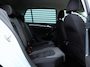 Volkswagen Golf 1.0 TSI Highline Business R-Line Automaat *Stoelverw.*