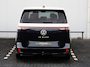Volkswagen ID. Buzz Bedrijfswagens Pro Bulli Limited Edition 86kWh 286PK | 7 persoons | Panoramadak | Navigatie | 360 Camera | Trekhaak | Elektrische achterklep | Softclose schuifdeuren | 20 inch Lm velgen |