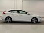 Volvo V40 1.5 T2 Nordic+ Automaat Navigatie LED Garantie Mooi!