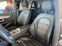 Mercedes-Benz GLC 350e 4MATIC Premium Plus, Hybride Benzine, Automaat, Panoramadak, Elektrische Trekhaak, Leder&Stoelverwarming, Navigatie, Achteruitrijcamera, Sensoren V&A, Climate&Cruise Control, Bluetooth met Spraakbediening, Enz..