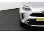 Toyota Yaris Cross 1.5 Hybrid 130 Launch Edition | leder-stof bekleding | Stoel en stuurverwarming | Electrische achterklep |