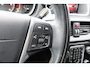 Volvo V40 2.0 D3 Business Sport | R-Design | Led verlichting | Climate control | Cruise control | Trekhaak