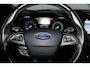 Ford Kuga 1.5-182pk Titanium 4WD AUTOMAAT ! Vierwielaandrijving ! Trekgewicht 1.850kg ! Erg nette wagen ! Autm. airco dual, stoel-, stuur- en voorraamverw., cruise control, r/cd, camera, elektr. achterklep, LM wielen, trekhaak, navigatie, telefoonvoorb., metallic lak etc.