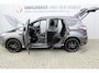 Ford Kuga 1.5-182pk Titanium 4WD AUTOMAAT ! Vierwielaandrijving ! Trekgewicht 1.850kg ! Erg nette wagen ! Autm. airco dual, stoel-, stuur- en voorraamverw., cruise control, r/cd, camera, elektr. achterklep, LM wielen, trekhaak, navigatie, telefoonvoorb., metallic lak etc.
