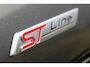 Ford Kuga 1.5-182pk Titanium 4WD AUTOMAAT ! Vierwielaandrijving ! Trekgewicht 1.850kg ! Erg nette wagen ! Autm. airco dual, stoel-, stuur- en voorraamverw., cruise control, r/cd, camera, elektr. achterklep, LM wielen, trekhaak, navigatie, telefoonvoorb., metallic lak etc.