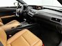 Lexus UX 250h AWD Executive Line + President Pack | BTW Voertuig | Mark Levinson | Bruin Leder | Memory seat | Stoel+stuurverwarming | Stoelventilatie | 360 Camera | Elektrische achterklep | Blind Spot Monitor | Head-Up |