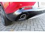 Alfa Romeo Tonale 1.3 270PK Ibrida Plug-In Q4 SPORT SPECIALE | PANORAMISCH SCHUIF KANTELDAK MET ZWARTE DAKSTRIPS | ROSSO BRERA (METALLIC ROOD) MET ZWART DAK  | HARMAN KARDON PREMIUM AUDIO MET 14 SPEAKERS | TECHNOLOGY PACK: PARKEERWAARSCHUWING VOOR EN ACHTER/360° CAMERA / AUTONOMOUS DRIVING LEVEL 2: ADAPTIVE CRUISE CONTROL/LANE CENTERING ASSIST/TRAFFIC JAM ASSIST DODEHOEK DETECTIE AUTOMATISCH DIMMENDE BUITENSPIEGELS ELEKTRISCH BEDIENBARE ACHTERKLEP | 20" LICHTMETALEN VELGEN FORI | DRAADLOZE TELEFOONLADER | NAVIGATIE | DRAADLOZE APPLE CARPLAY/ANDROID AUTO | FULL LED MATRIX KOPLAMPEN | LEDEREN BEKLEDING / ALCANTARA BEKLEDING | ZWART GESPOTEN BREMBO REMKLAUWEN MET WITTE LETTERS | DUAL STAGE VALVE ACTIVE OPHANGING (DSV) MET ELEKTRONISCH GEREGELDE DEMPING |