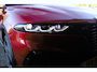 Alfa Romeo Tonale 1.3 270PK Ibrida Plug-In Q4 SPORT SPECIALE | PANORAMISCH SCHUIF KANTELDAK MET ZWARTE DAKSTRIPS | ROSSO BRERA (METALLIC ROOD) MET ZWART DAK  | HARMAN KARDON PREMIUM AUDIO MET 14 SPEAKERS | TECHNOLOGY PACK: PARKEERWAARSCHUWING VOOR EN ACHTER/360° CAMERA / AUTONOMOUS DRIVING LEVEL 2: ADAPTIVE CRUISE CONTROL/LANE CENTERING ASSIST/TRAFFIC JAM ASSIST DODEHOEK DETECTIE AUTOMATISCH DIMMENDE BUITENSPIEGELS ELEKTRISCH BEDIENBARE ACHTERKLEP | 20" LICHTMETALEN VELGEN FORI | DRAADLOZE TELEFOONLADER | NAVIGATIE | DRAADLOZE APPLE CARPLAY/ANDROID AUTO | FULL LED MATRIX KOPLAMPEN | LEDEREN BEKLEDING / ALCANTARA BEKLEDING | ZWART GESPOTEN BREMBO REMKLAUWEN MET WITTE LETTERS | DUAL STAGE VALVE ACTIVE OPHANGING (DSV) MET ELEKTRONISCH GEREGELDE DEMPING |
