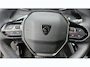 Peugeot e-2008 EV Adaptive Cruise camera Apple50 kWh