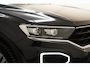 Volkswagen T-Roc 1.5 TSI 150pk Style [ Panorama LED Apple/Android Navi ]