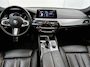 BMW 5-Serie 540i High Executive M Sport | Schuifdak | Camera | Adaptive Cruise | Electrische Stoelen |