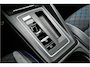 Volkswagen Golf 2.0 TSI R 4MOTION 320 PK / PANO / AKRAPOVIC / HARMAN KARDON / IQ LIGHTS / 19" PRETORIA