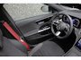 Mercedes-Benz C-klasse 300 e AMG | C300e | Pano | Luchtvering | 360 View | SoH 98% | Digital Light | Trekhaak | Sfeer | DAB | ACC | Lane Assist | Carplay | Burmester | Stoelverwarming | Leder Pakket | BTW Auto | Dealer Onderhouden | Garantie