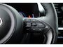 Toyota Yaris Cross 1.5 Hybrid 130 First Edition | Rijklaar! | Facelift! | Storm Grey | Camera | Stoel- Stuurverw. | Adapt. Cruise | Keyless |