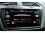 Volkswagen Tiguan 1.4 TSI eHybrid R-Line Black Style | Rijklaar! | SOH 93% | HUD | Leder | Elek. trekhaak | 360cam | IQ. Light | Memory