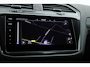 Volkswagen Tiguan 1.4 TSI eHybrid R-Line Black Style | SOH 91% | IQ. Light | 360cam | Elek. Trekhaak | NAV + CarPlay | Stoel- Stuurverw. |