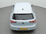 Volkswagen Golf 1.5 eHybrid Style Edition 204pk DSG | LED | Navigatie | Climate control | Cruise control | Trekhaak