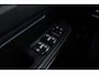 Lynk & Co 01 1.5 | Trekhaak | Panoramadak | Org NL | CarPlay | Camera | Infinity | Stoelverwarming |