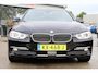 BMW 3-Serie Touring 320d Automaat | Luxury Line | Cruise control adaptief | Head up display | Camera | Leder