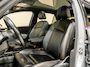 Volkswagen ID.3 First Max 58 kWh SOH 93% / 204pk / Panorama dak / Trekhaak / Leder / Stoel en stuur verwarming /