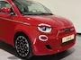 Fiat 500 La Prima 42 kWh | Panorama dak | Apple carplay  / Android auto | JBL! premium audio |