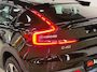 Volvo C40 Recharge Core 69 kWh Navi / Panoramadak / Winterpakket