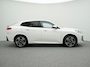 BMW IX2 eDrive20 M Sport | 67 kWh | Camera | 21'' Lichtmetaal | Navigatie | DAB+ | Adapt. Cruisecontrol