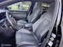Volkswagen Golf 1.5 eTSI R-Line / PANO/CAM/CARPLAY/ACC
