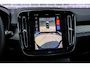 Volvo EX40 Single Motor Extended Range Ultra Black Edition Europa | Trekhaak | Harman Kardon audio | Trekhaak | 20" | Schuif-/kanteldak | Getint Glas | Elektrische stoelverstelling | Nubuck bekleding | Adaptive Cruise Control | Dodehoekdetectie |