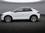 Volkswagen T-Roc 1.5 TSI 150pk Sport Business R · R-line exterieur · Apple/Android Car Play · Camera · Navigatie · Stoelverwarming · P-Sensoren · Alarm · 19'' Inch ·