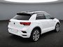 Volkswagen T-Roc 1.5 TSI 150pk Sport Business R · R-line exterieur · Apple/Android Car Play · Camera · Navigatie · Stoelverwarming · P-Sensoren · Alarm · 19'' Inch ·