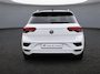 Volkswagen T-Roc 1.5 TSI 150pk Sport Business R · R-line exterieur · Apple/Android Car Play · Camera · Navigatie · Stoelverwarming · P-Sensoren · Alarm · 19'' Inch ·