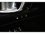 Volvo XC40 T5 Ultimate Dark Recharge Plug-In Hybrid 2WD | Trekhaak | Panoramadak | BLIS | Apple Carplay - Androud Auto | Memory | Stoel + Stuurverwarming | Harman en Kardon | PDC V+A en Camera