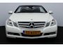 Mercedes-Benz E-klasse Cabrio 250 CGI Elegance/ 204PK!/ Automaat/ Cabrio!/ Nekverwarming!/ Parelmoer/ Xenon/ 19''LMV/ Zwarte Hemel/ LEDER/ Stoelverw./ Elek.Stoel/ Clima/ Navi/ Cruise/ Bluetooth/ PDC V+A.