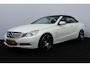 Mercedes-Benz E-klasse Cabrio 250 CGI Elegance/ 204PK!/ Automaat/ Cabrio!/ Nekverwarming!/ Parelmoer/ Xenon/ 19''LMV/ Zwarte Hemel/ LEDER/ Stoelverw./ Elek.Stoel/ Clima/ Navi/ Cruise/ Bluetooth/ PDC V+A.