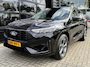 Ford Kuga 2.5 PHEV 243 PK ST-Line | 2100 TREKGEWICHT| TREKHAAK ELEKTRISCH WEGKLAPBARE| STUUR, STOEL, VOORRUIT EN ACHTERBANK VERWARMING| KEYLESS ENTRY & START| FULL LED| NAVIGATIE + APPLE CARPLAY/ANDROID AUTO| CAMERA + PARKEERSENSOREN| BROEKHUIS GELEVERD| EERSTE EIGENAAR|