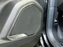 Lynk & Co 01 1.5 PHEV 261pk Blackline | Zwarte hemel | Rolhoes | 360 camera | Panoramadak | 20 inch velgen | Adaptieve cruise | Navigatie | CarPlay | Keyless | LED | DAB | Infinity | Stoelverwarming | Elektrische achterklep | Volledig dealeronderhouden | Fabrieksgarantie